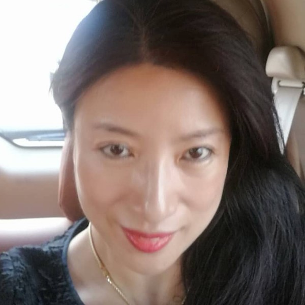 流莹的照片