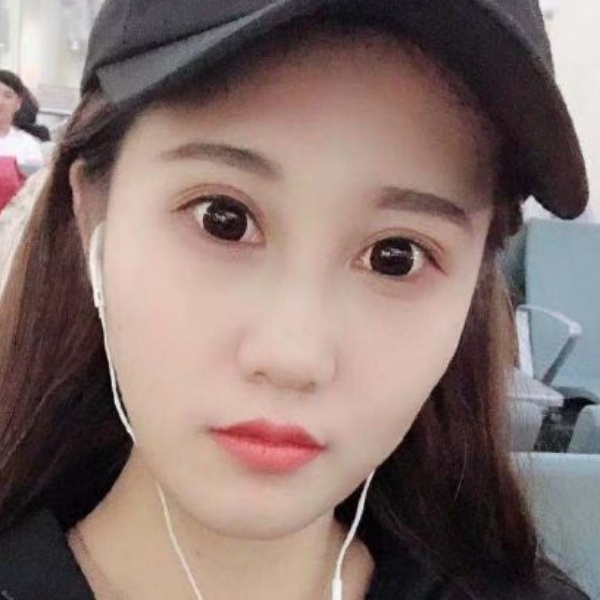 yu雨萱萱的照片