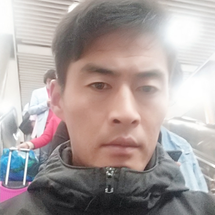 存在，的照片
