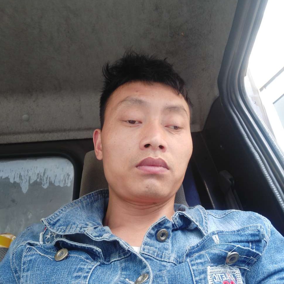 滑板爱认真的照片