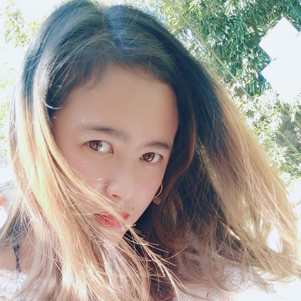 蔚宇的照片