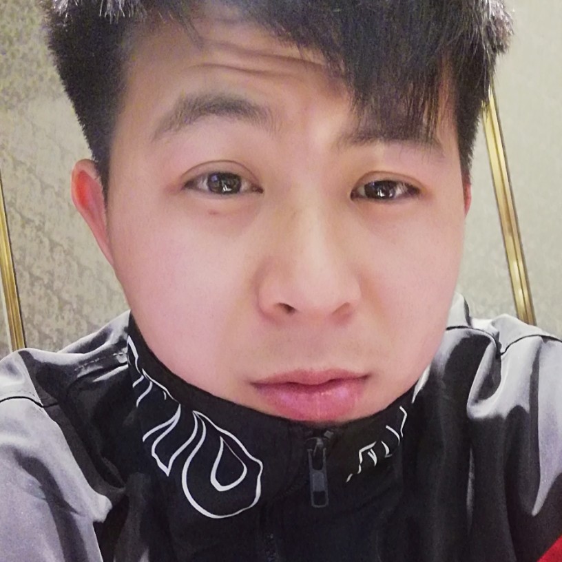 儒雅绝影的照片