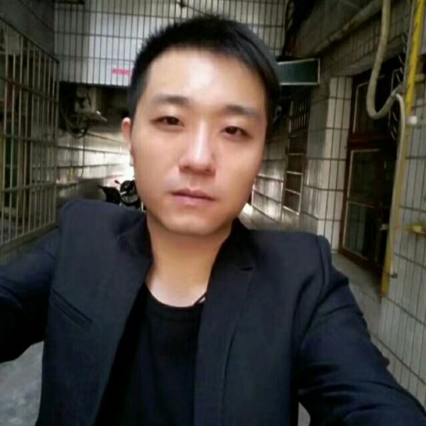 项链与傲娇的照片