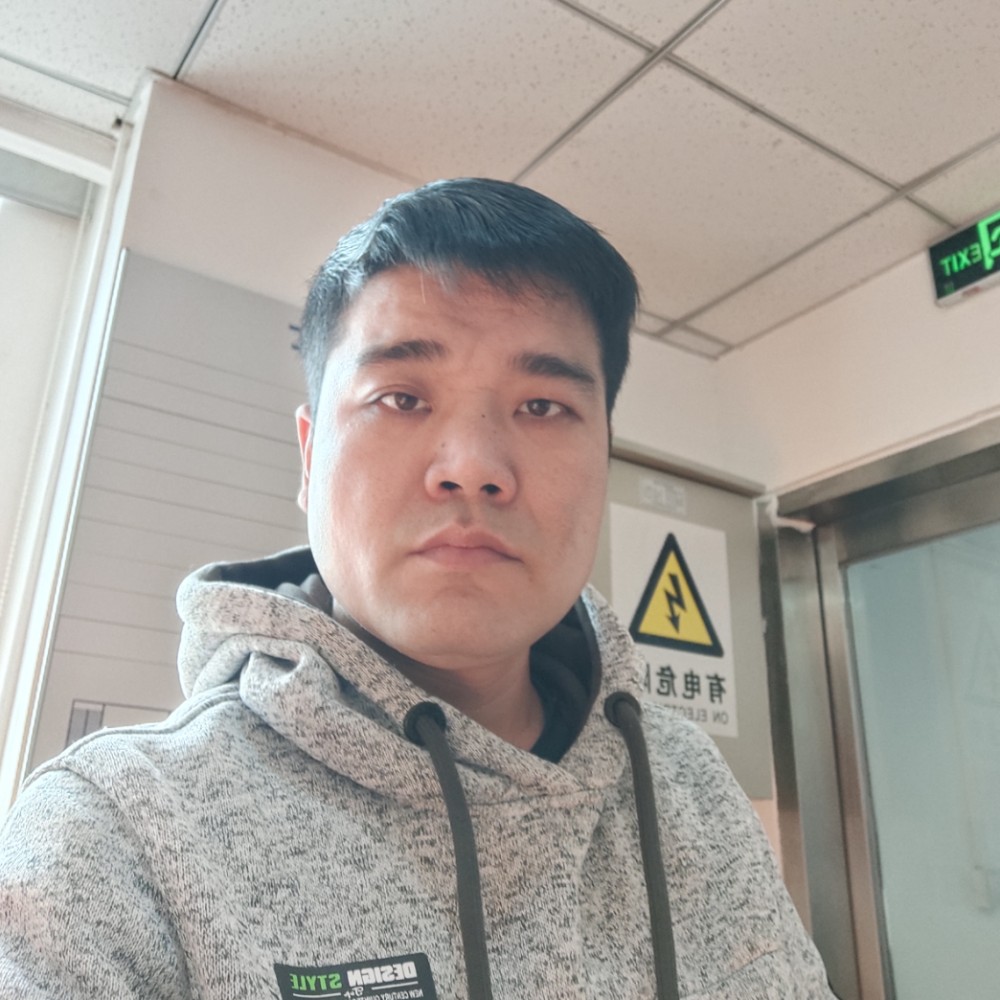 土豪倾心秀发的照片