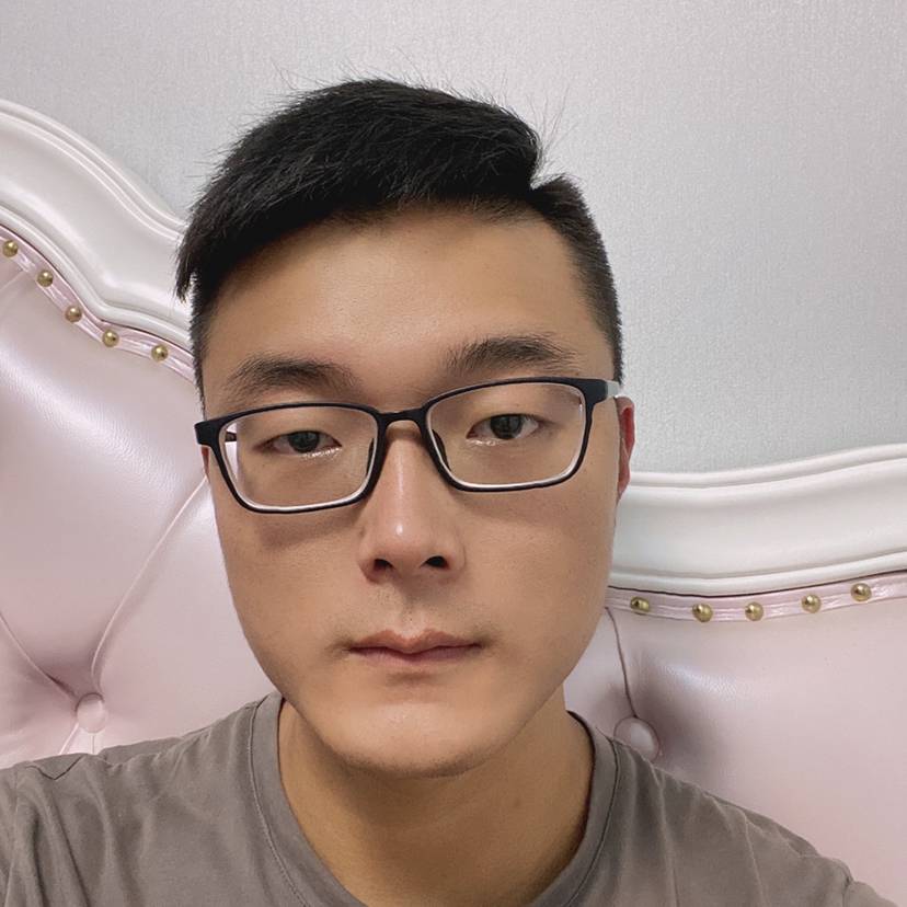 爱撒娇苦恋长颈鹿的照片