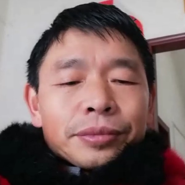 砖头超帅保哥的照片