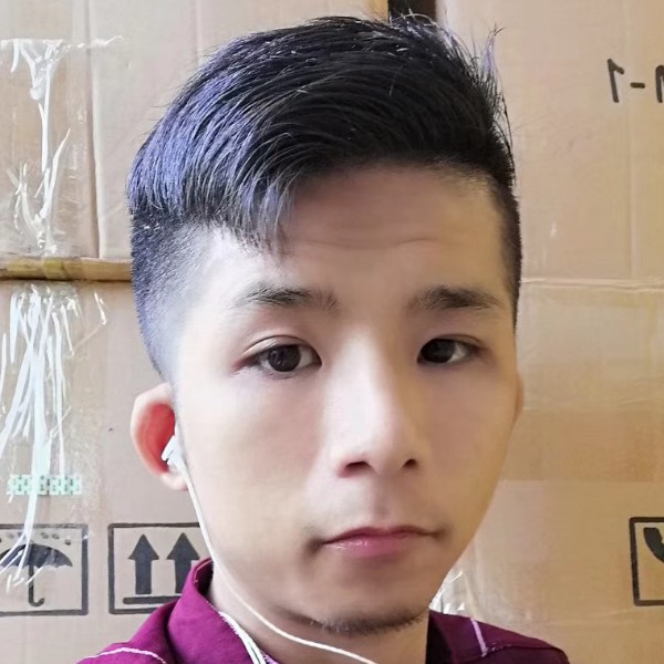 浮光挽手认真的照片