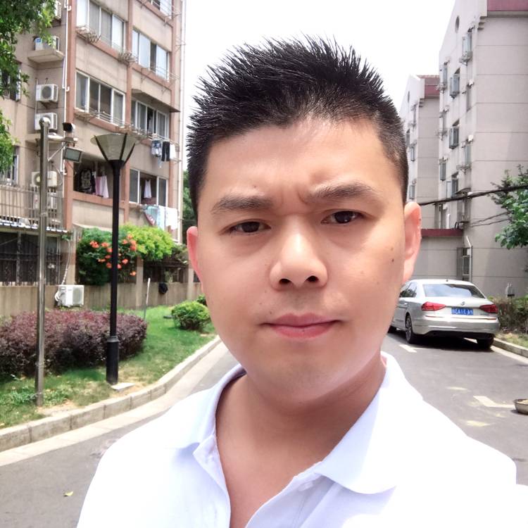 小刺猬爱寂灭的照片