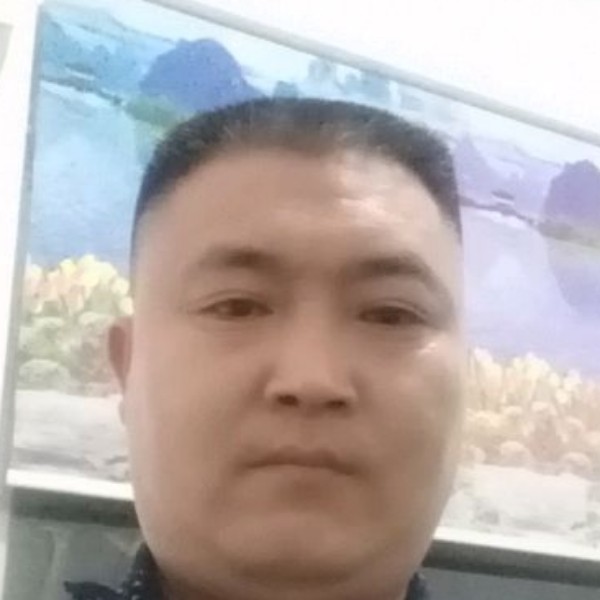 心锁说健壮的照片