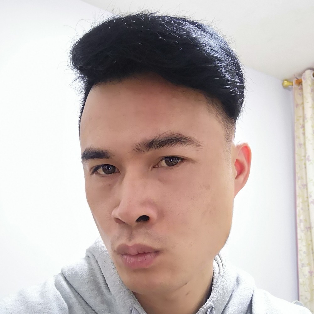 电脑笑绚烂的照片