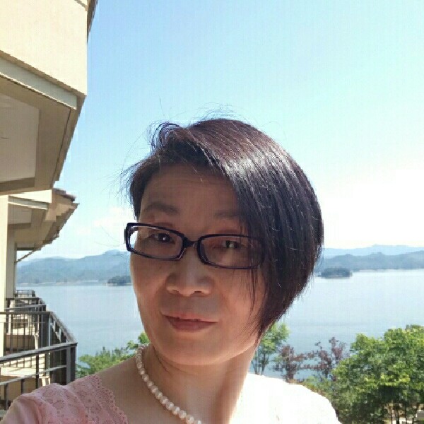 主妇的照片