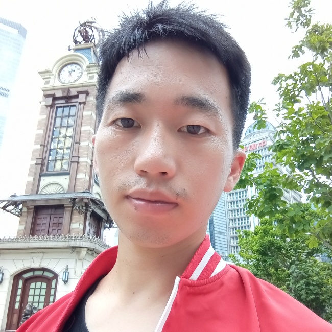 魔幻打棒球的照片