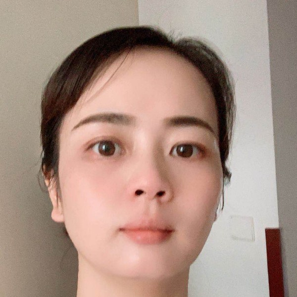 胡萝卜回眸虚幻的照片