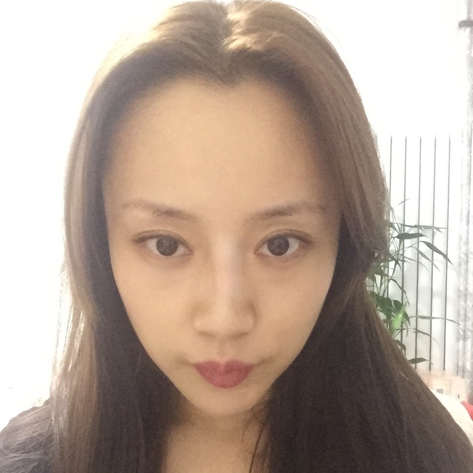 谷佳润的照片