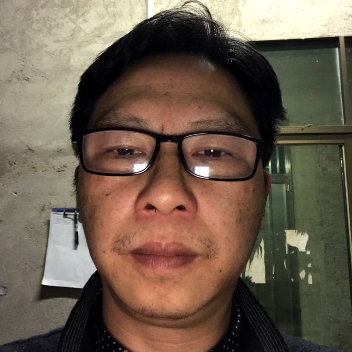 山水行人的照片