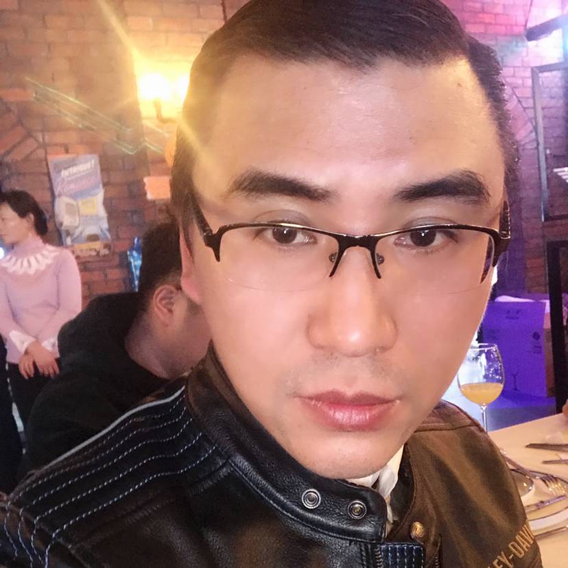 lyes的照片