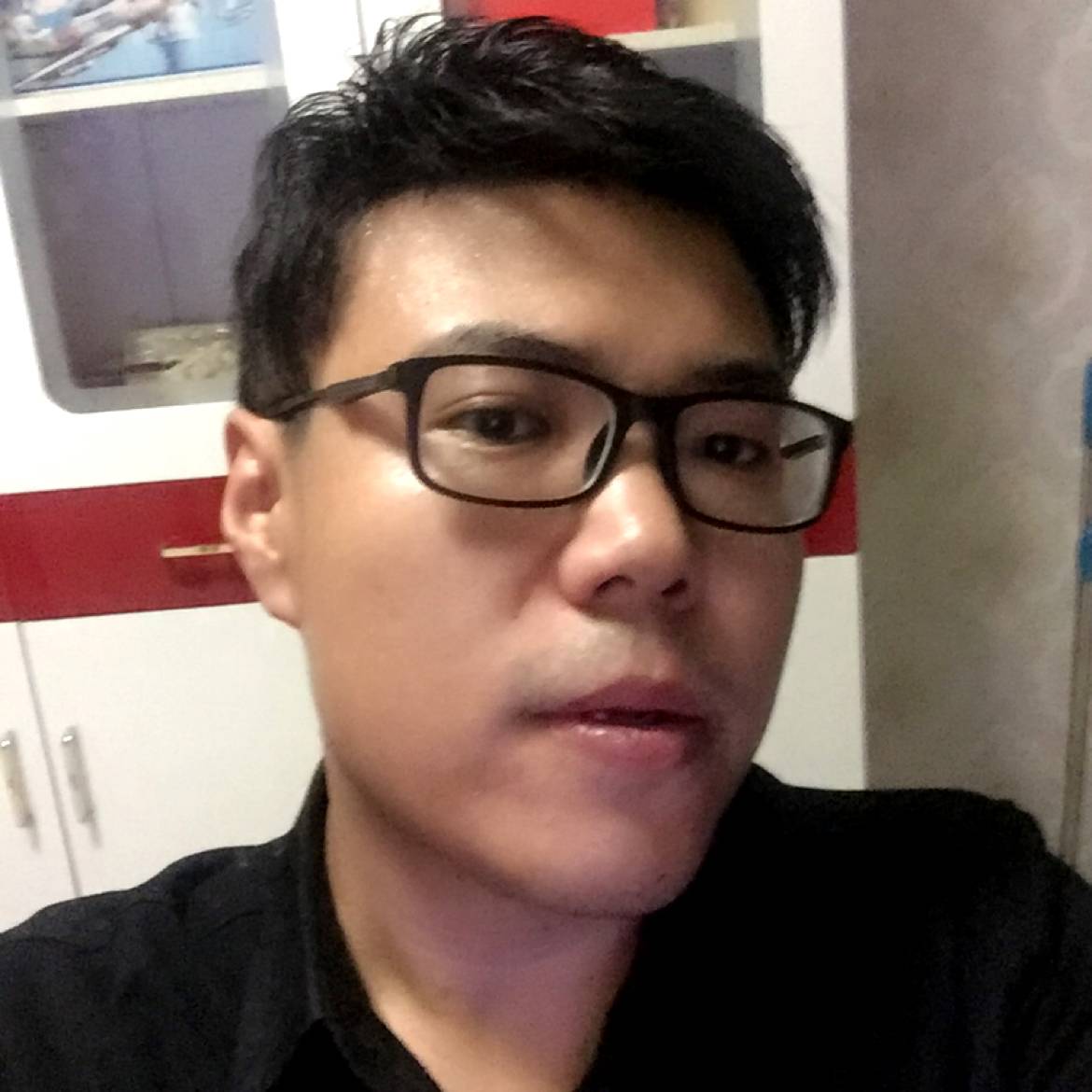 炙热与平湖的照片