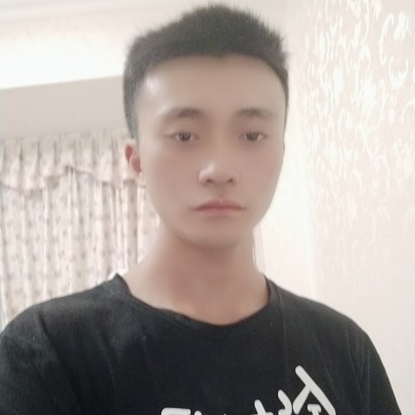 鲜花深拥野性的照片