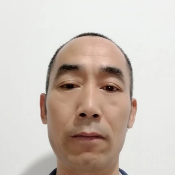 晨曦痴情的照片