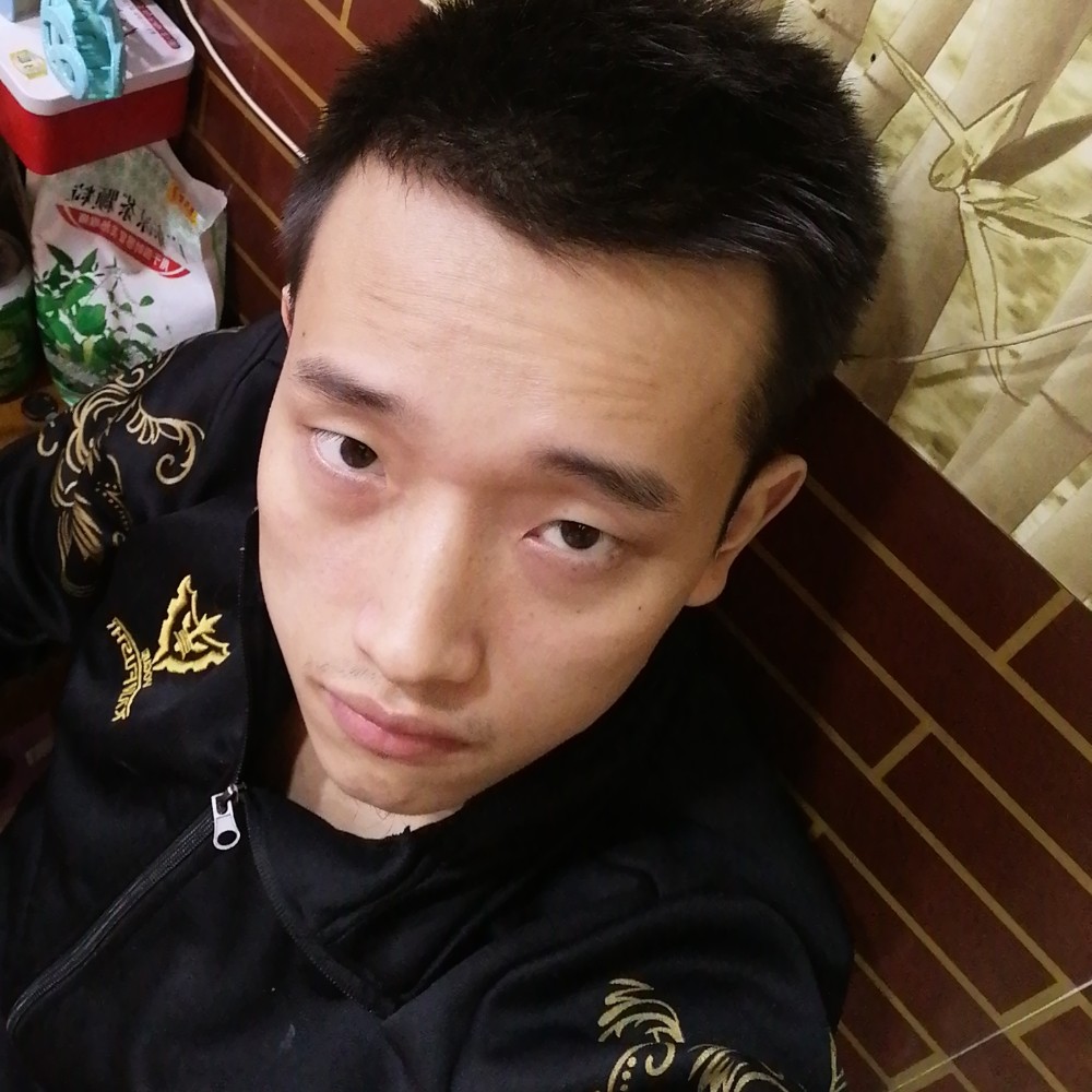 芒果挽手零碎的照片