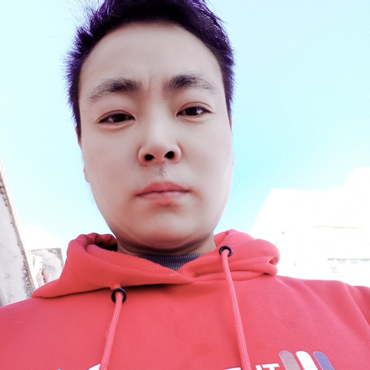坦率闻小笼包的照片