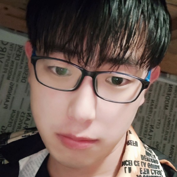 坤灬先森的照片