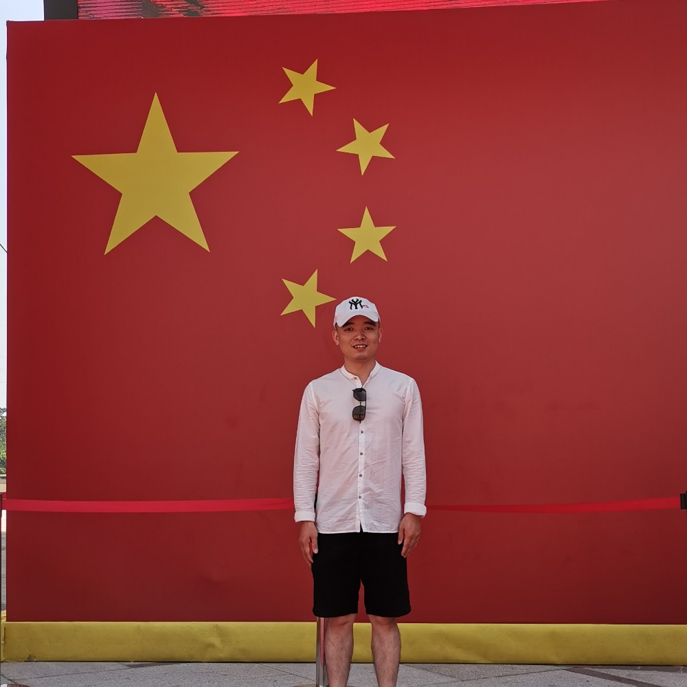 郑郑先生的照片