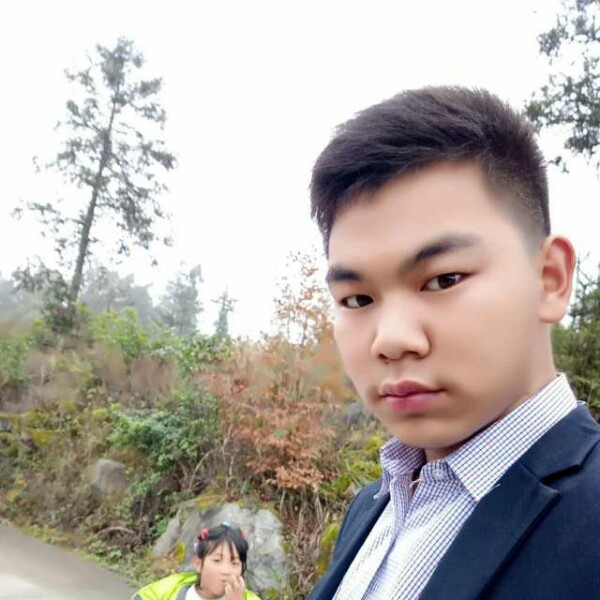 華麗魔镜的照片