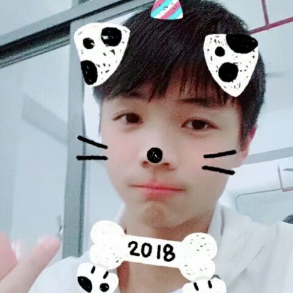 墨瞳丶的照片