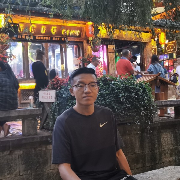 司令部发言人的照片