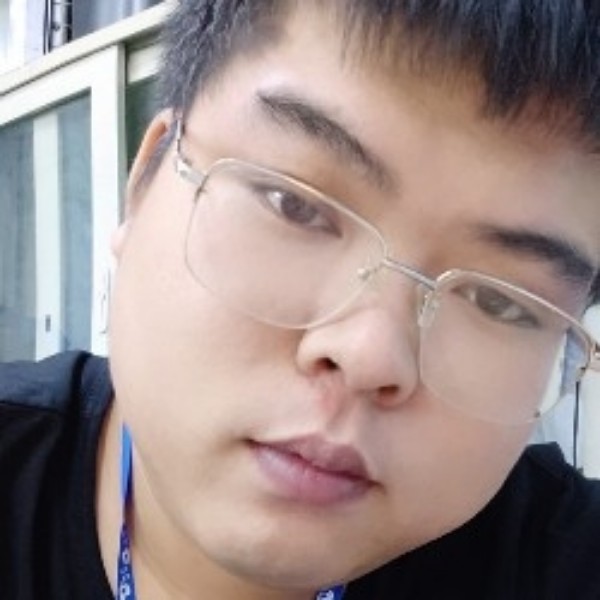 向淼淼的照片