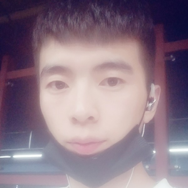 小烟圈的照片