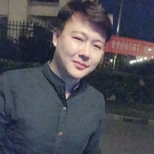 常爱笑的照片
