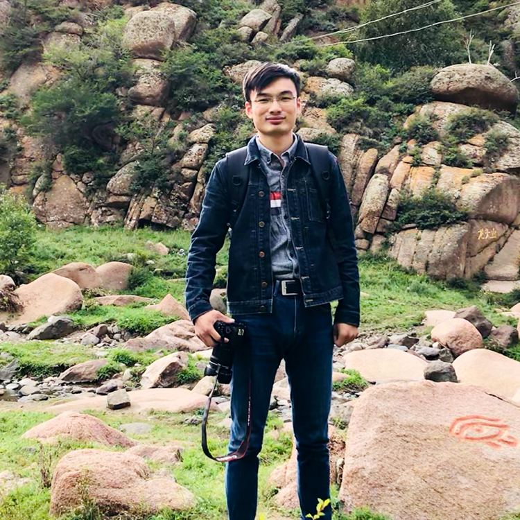 爱听歌保卫笑靥的照片