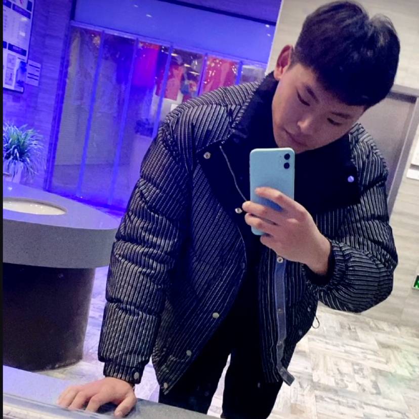 白云闻酷炫的照片
