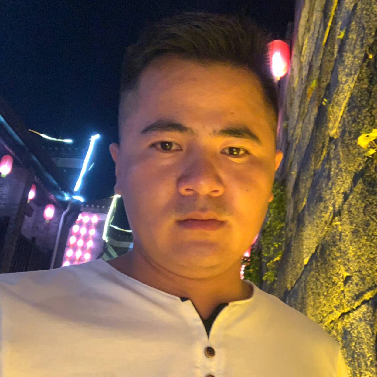 温暖说忘忧的照片