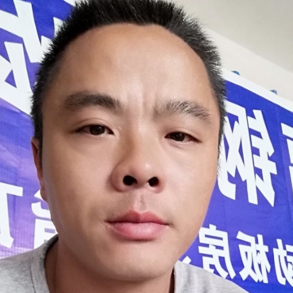 动听蹁跹寒风的照片