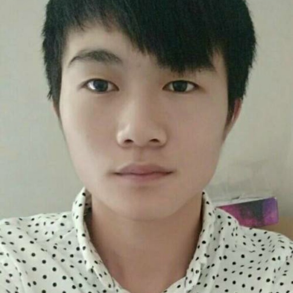 五黑的照片
