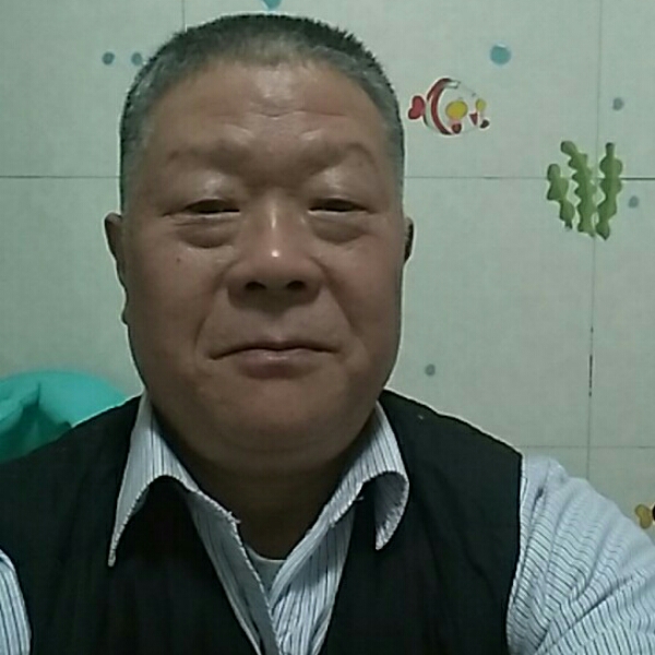 包容大哥的照片