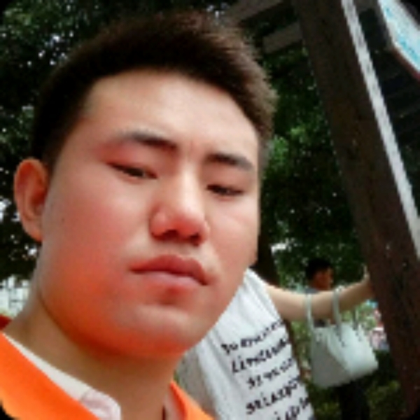 莫苍离的照片