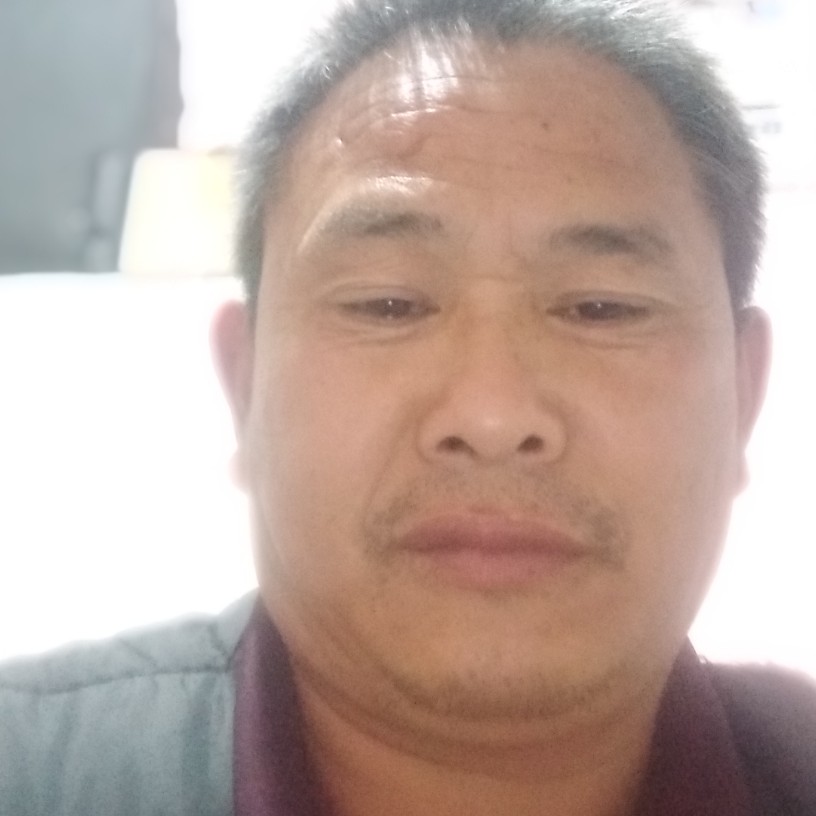 激动相许缱绻的照片