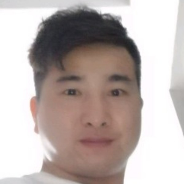 小新，的照片