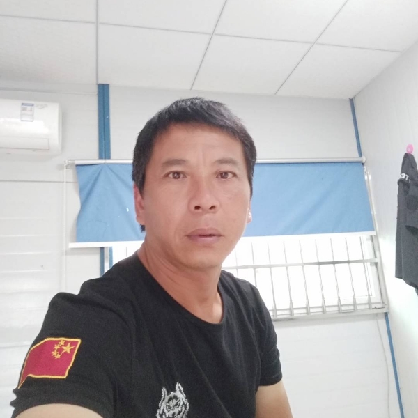 谢明一帆风顺的照片