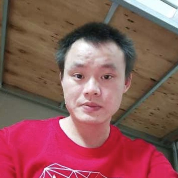 郑登晨的照片