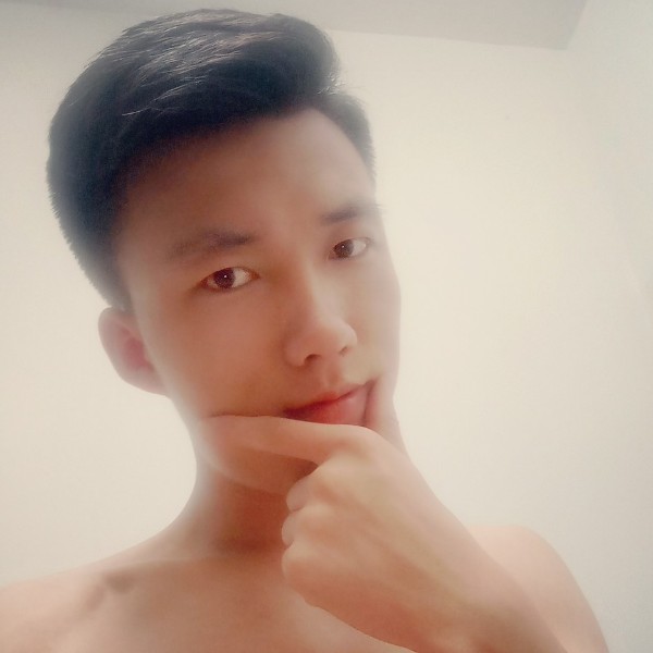 寒风挽手长情的照片