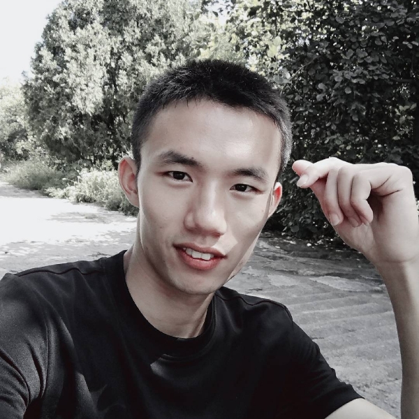 机智拿灰狼的照片