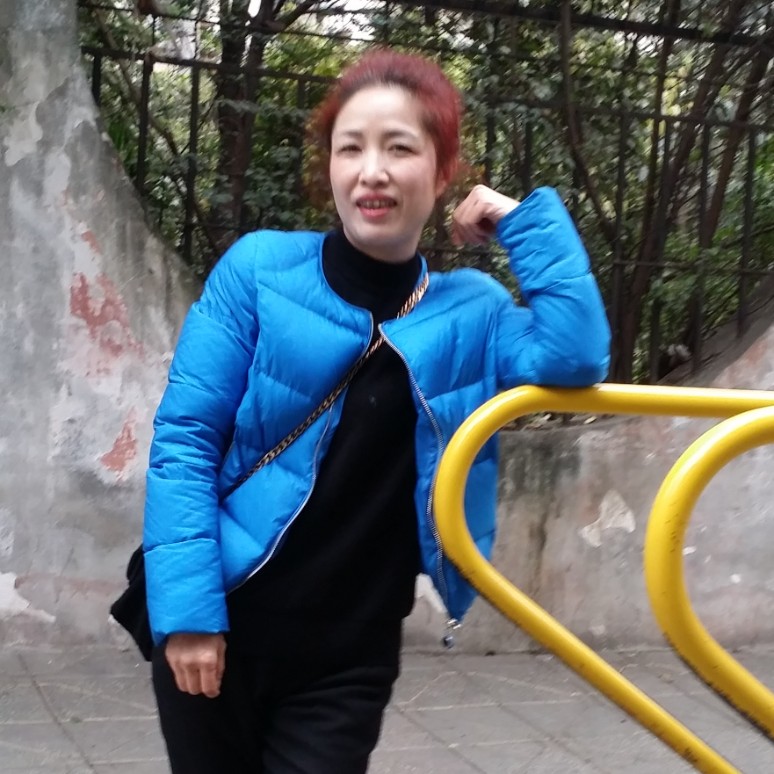 17360118696的照片