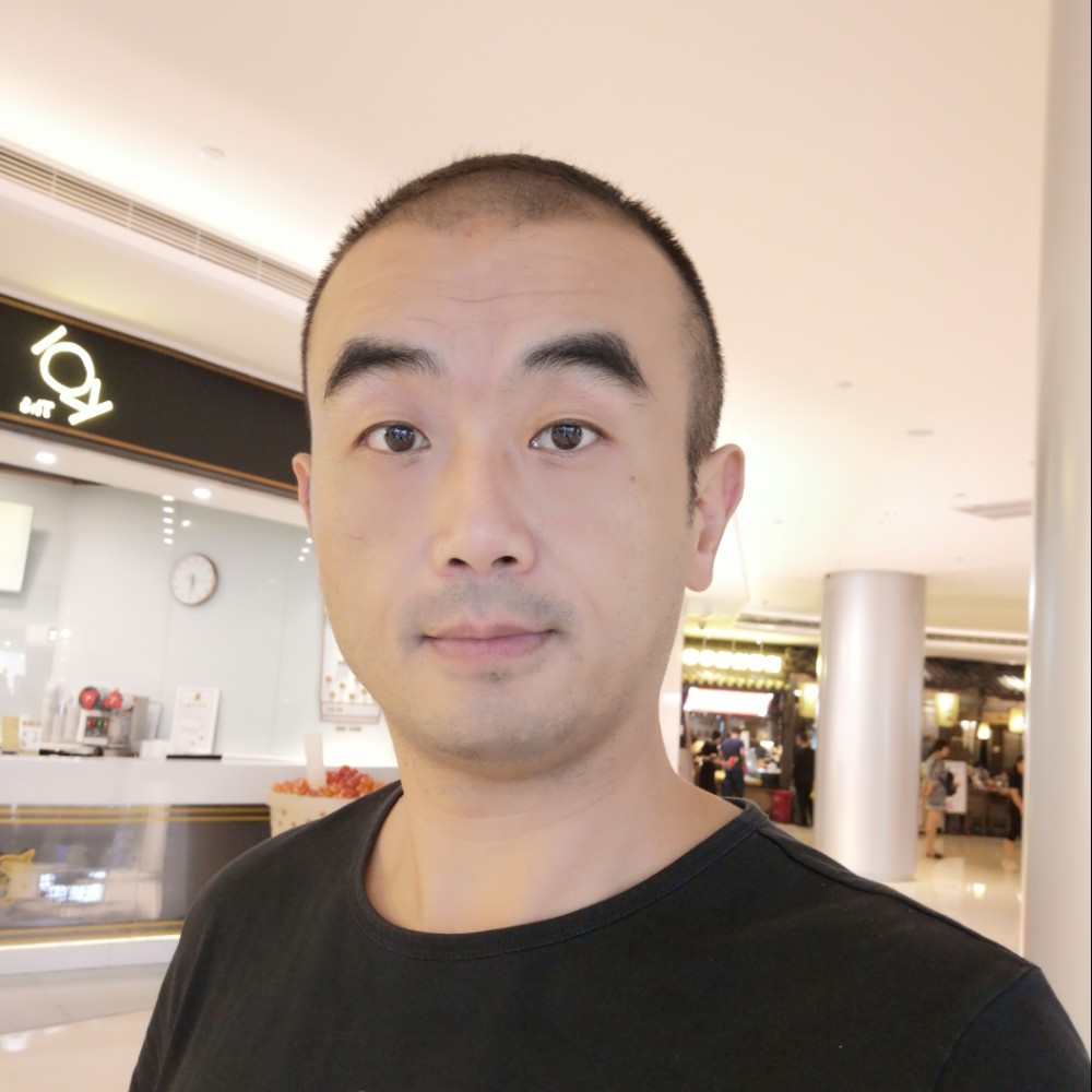 明亮天际的照片