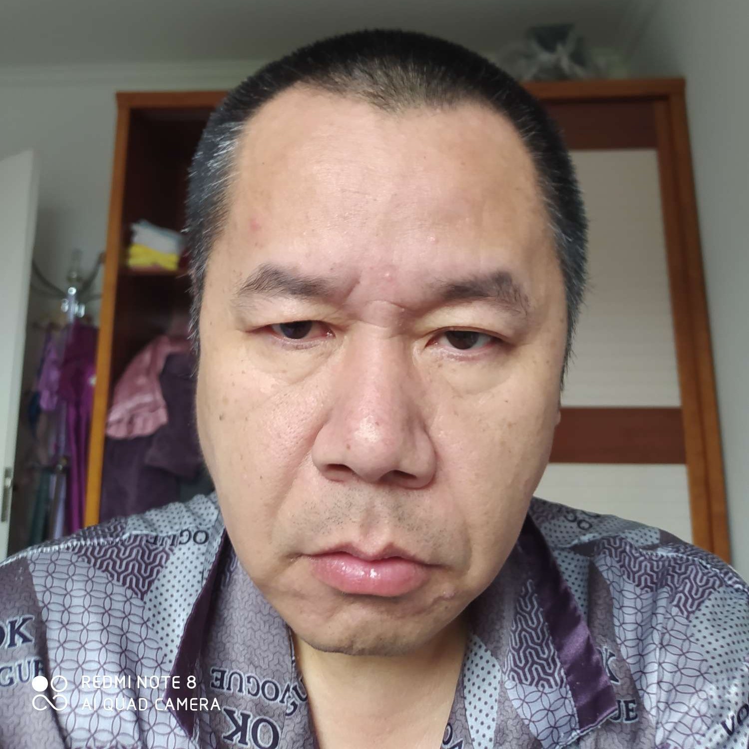 冬日打风中的照片