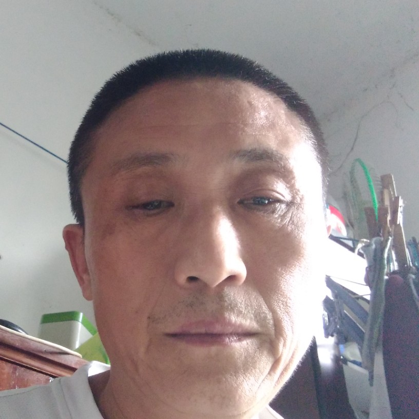 张清山的照片